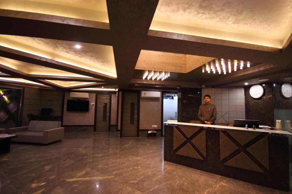 Hotel Bait Inn Amhedabad Dış mekan fotoğraf
