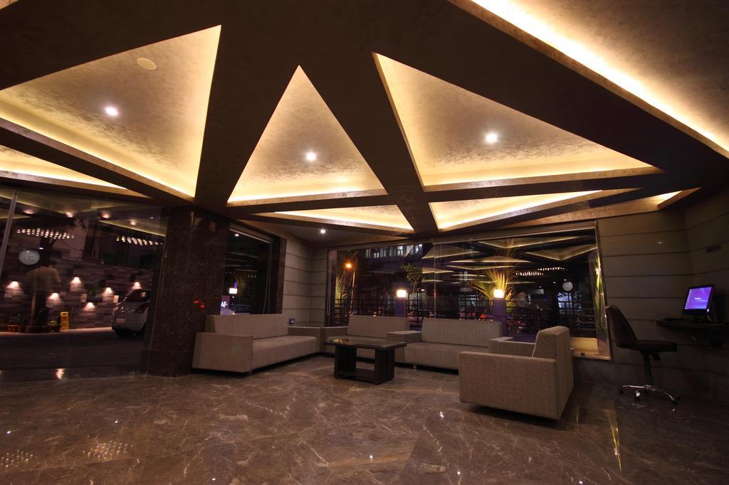 Hotel Bait Inn Amhedabad Dış mekan fotoğraf
